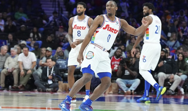 b体育-伤兵满营！76人马克西&amp;乌布雷&amp;恩比德&amp;布鲁姆长期伤停 乔治被禁赛