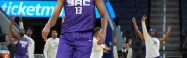 b体育app-《体育画报》：杜欧会留队 尼克斯将全力交易米切尔