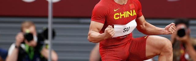 b体育-岁月不负追梦人！苏炳添东京创历史刷新亚洲纪录